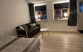 Apartment #1 With Wifi, Close To City Center, Beach And Forrest
